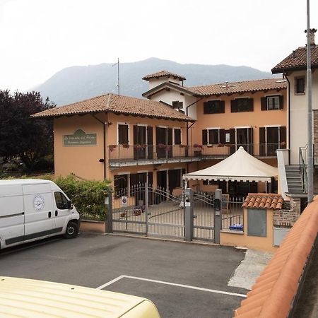 La Locanda Del Priore Vaie Exterior photo